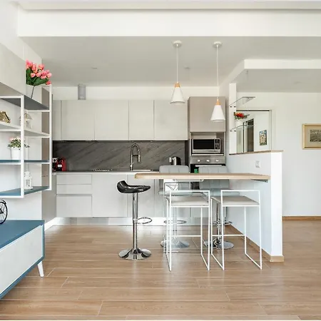 Alpharomaholidays Apartment Rom