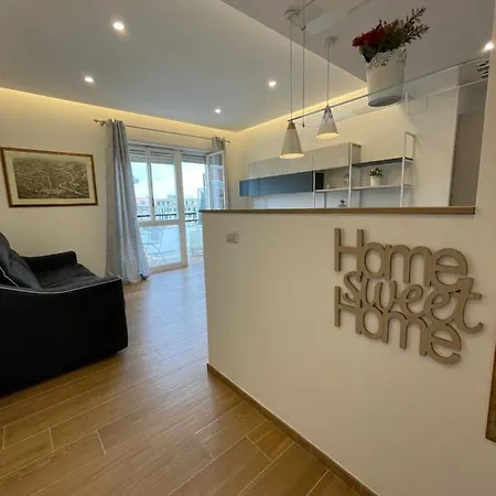 Alpharomaholidays Apartment *